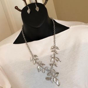 Silver Tone Leaf Necklace with Earrings